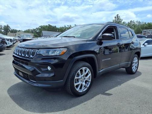 2022 Jeep Compass Latitude Lux
