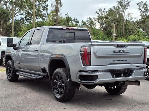 2024 GMC Sierra 2500 AT4