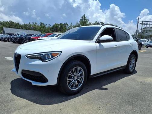 2022 Alfa Romeo Stelvio Sprint