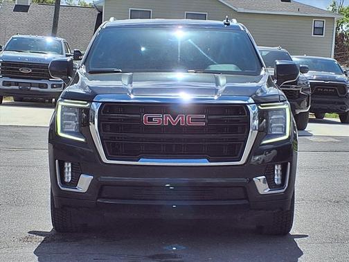 2022 GMC Yukon SLE