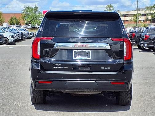 2022 GMC Yukon SLE