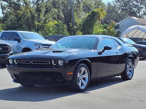 2020 Dodge Challenger SXT