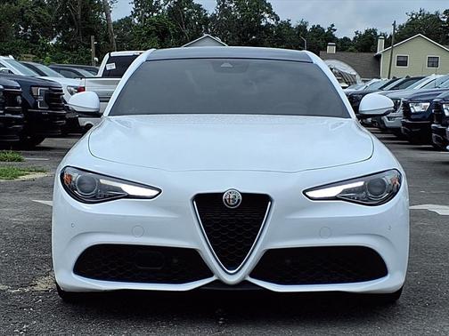 2022 Alfa Romeo Giulia Ti