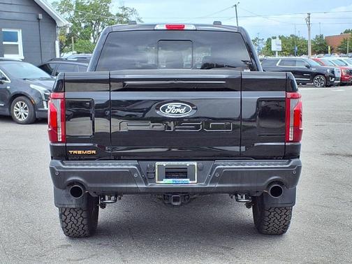 Agate Black Metallic 2025 Ford F-150 Tremor