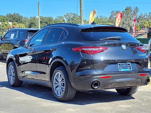 2022 Alfa Romeo Stelvio Sprint