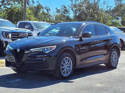 2022 Alfa Romeo Stelvio Sprint