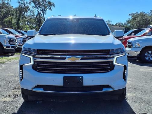 2024 Chevrolet Suburban LT