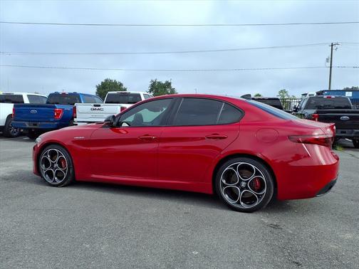 2022 Alfa Romeo Giulia Ti