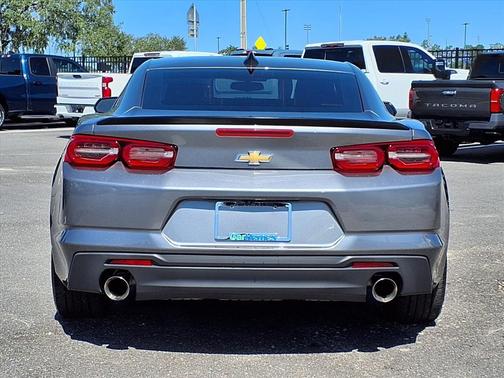 2022 Chevrolet Camaro 2LT