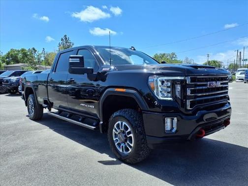 2022 GMC Sierra 2500 AT4