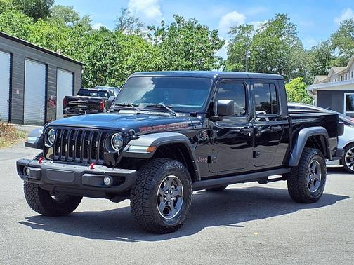 Black Clearcoat 2023 Jeep Gladiator Rubicon