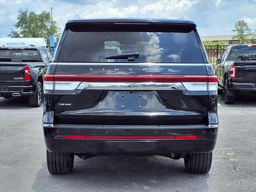 2022 Lincoln Navigator Reserve