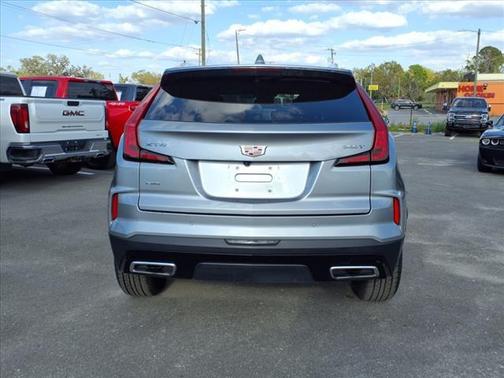 2024 Cadillac XT4 Premium Luxury