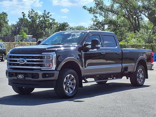 Agate Black Metallic 2023 Ford F-250 King Ranch