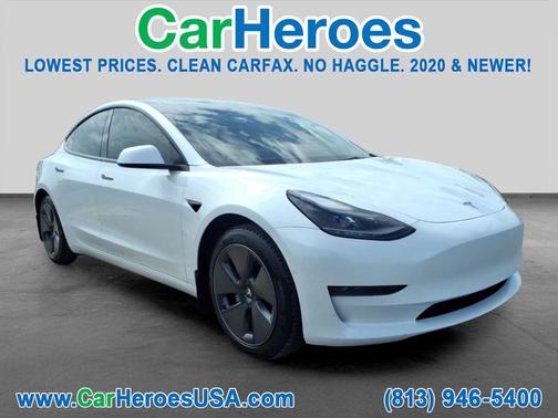 Pearl White Multi-Coat 2022 Tesla Model 3 Standard Range