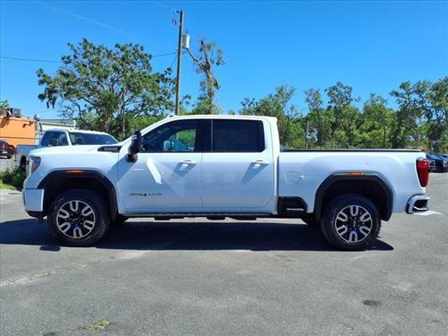 2022 GMC Sierra 2500 AT4