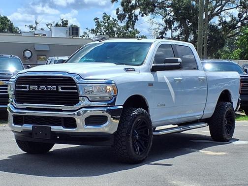 2021 RAM 2500 Big Horn Crew Cab 4x4 6'4' Box
