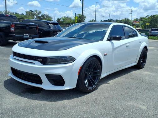 White Knuckle Clearcoat 2023 Dodge Charger R/T Scat Pack