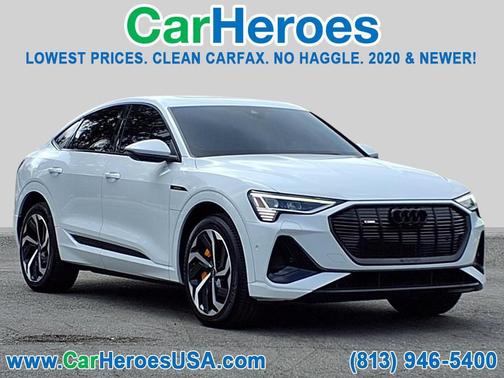 Glacier White Metallic 2022 Audi e-tron Sportback S line Premium Plus