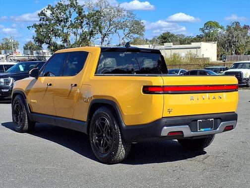2023 Rivian R1T Adventure Quad Motor Large Pack
