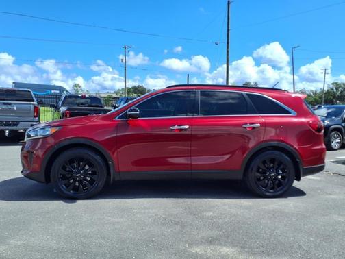 2020 Kia Sorento S