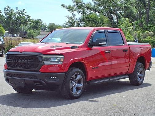 Flame Red Clearcoat 2021 RAM 1500 Big Horn/Lone Star