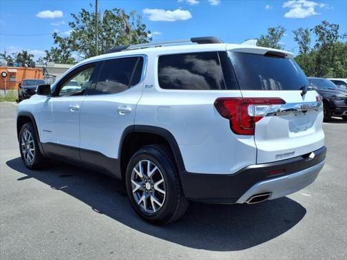 2023 GMC Acadia FWD SLT