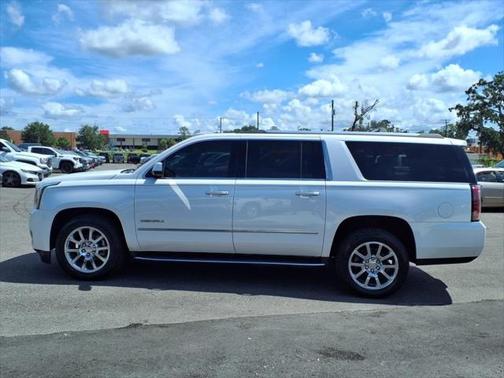 2017 GMC Yukon XL Denali