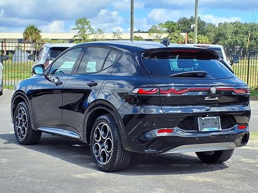 2024 Alfa Romeo Tonale Ti EAWD