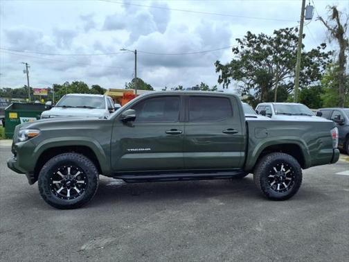 2022 Toyota Tacoma TRD Sport