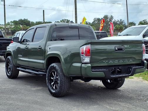 2022 Toyota Tacoma TRD Sport