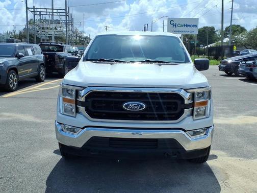 Oxford White 2021 Ford F-150 XLT