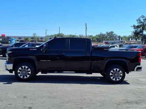 Black 2024 Chevrolet Silverado 2500 LT