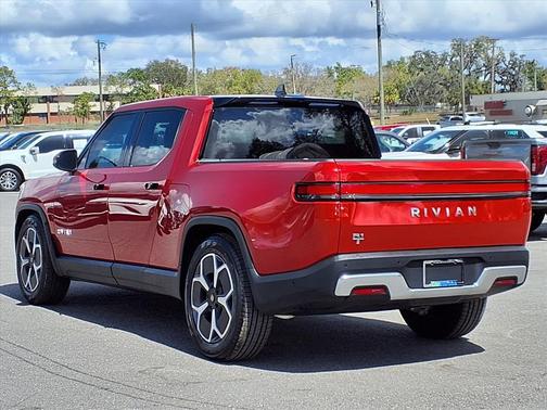 2024 Rivian R1T Adventure