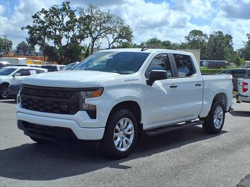 2022 Chevrolet Silverado 1500 Custom