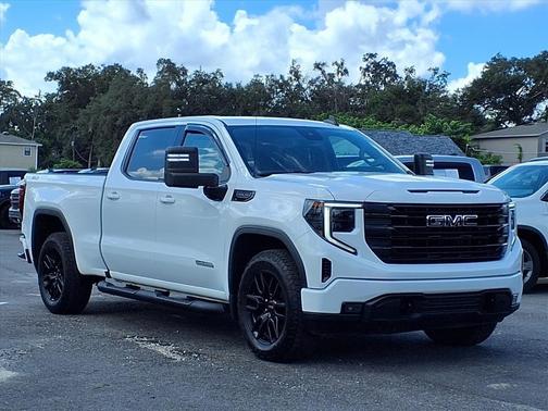 2022 GMC Sierra 1500 Elevation