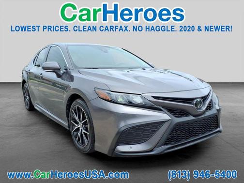 Predawn Gray Mica 2022 Toyota Camry SE