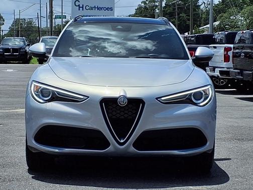 2022 Alfa Romeo Stelvio Ti