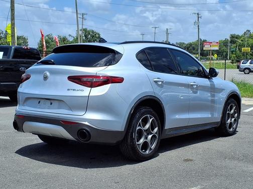 2022 Alfa Romeo Stelvio Ti