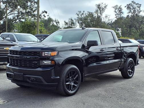 2022 Chevrolet Silverado 1500 Custom