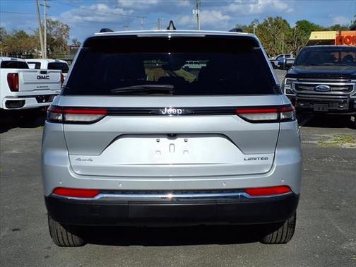 2023 Jeep Grand Cherokee Limited X