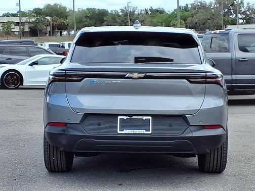 Sterling Gray Metallic 2025 Chevrolet Equinox EV LT