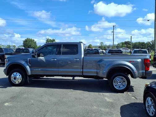 2022 Ford F-450 Limited