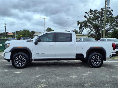 2022 GMC Sierra 2500 AT4