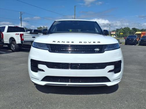 2024 Land Rover Range Rover Sport SE