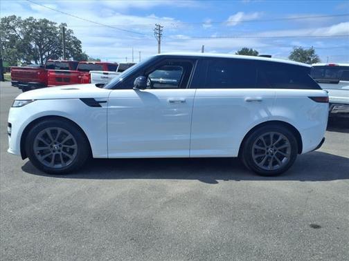 2024 Land Rover Range Rover Sport SE
