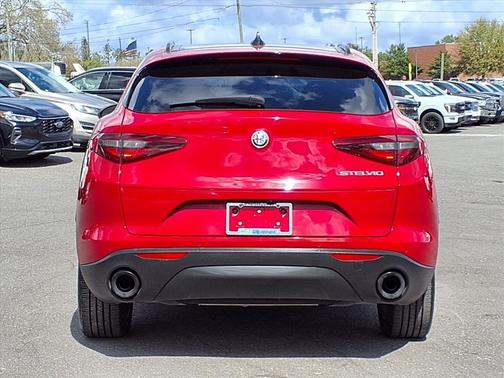 2023 Alfa Romeo Stelvio Sprint RWD
