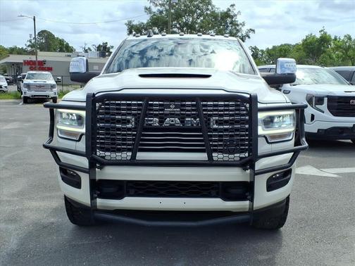 Pearl White 2023 RAM 3500 Laramie Crew Cab 4x4 6'4' Box