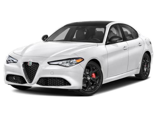 Alfa White 2022 Alfa Romeo Giulia Ti