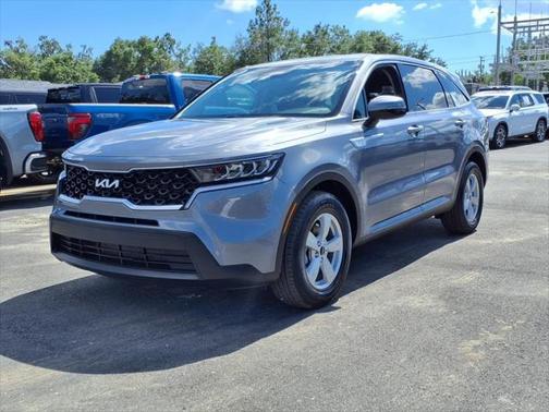 2023 Kia Sorento LX